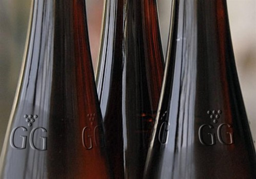 Flasche-mit-GG-Logo-2012-neu-Large