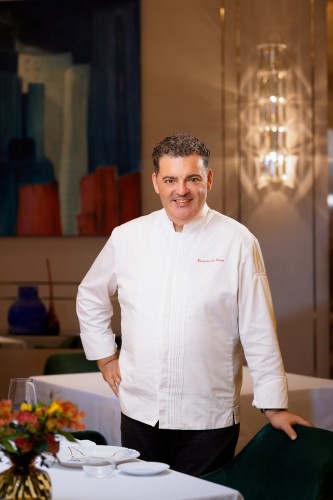 Executive Chef Riccardo La Perna at 8½ Otto e Mezzo BOMBANA_R